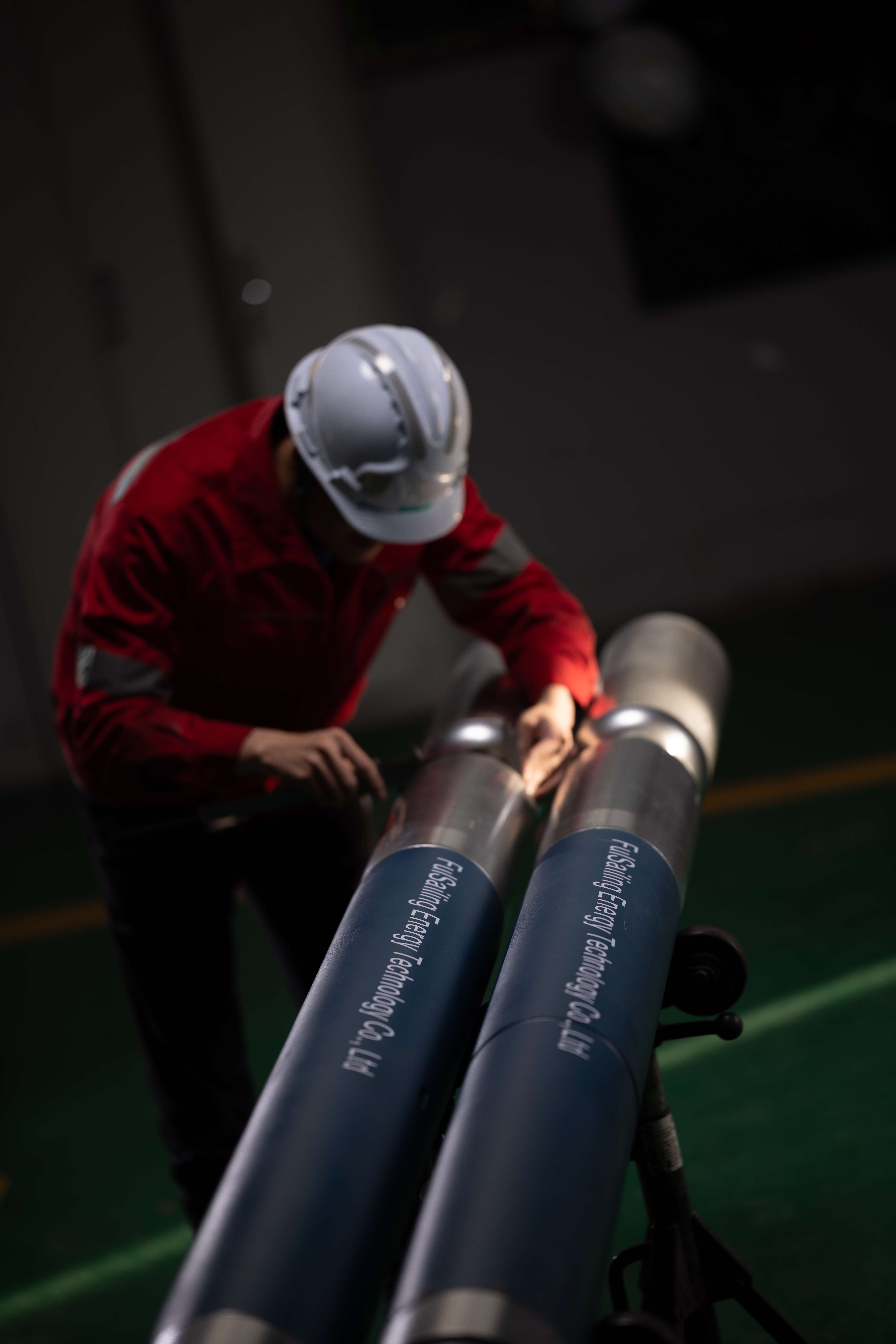 6-3/4 Hydro Thruster Drives New Drilling Records